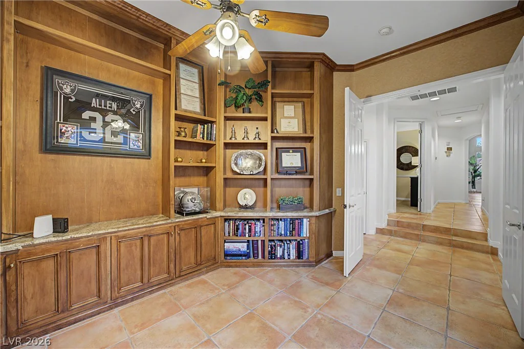 9733 Plateau Heights, Las Vegas, NV 89144