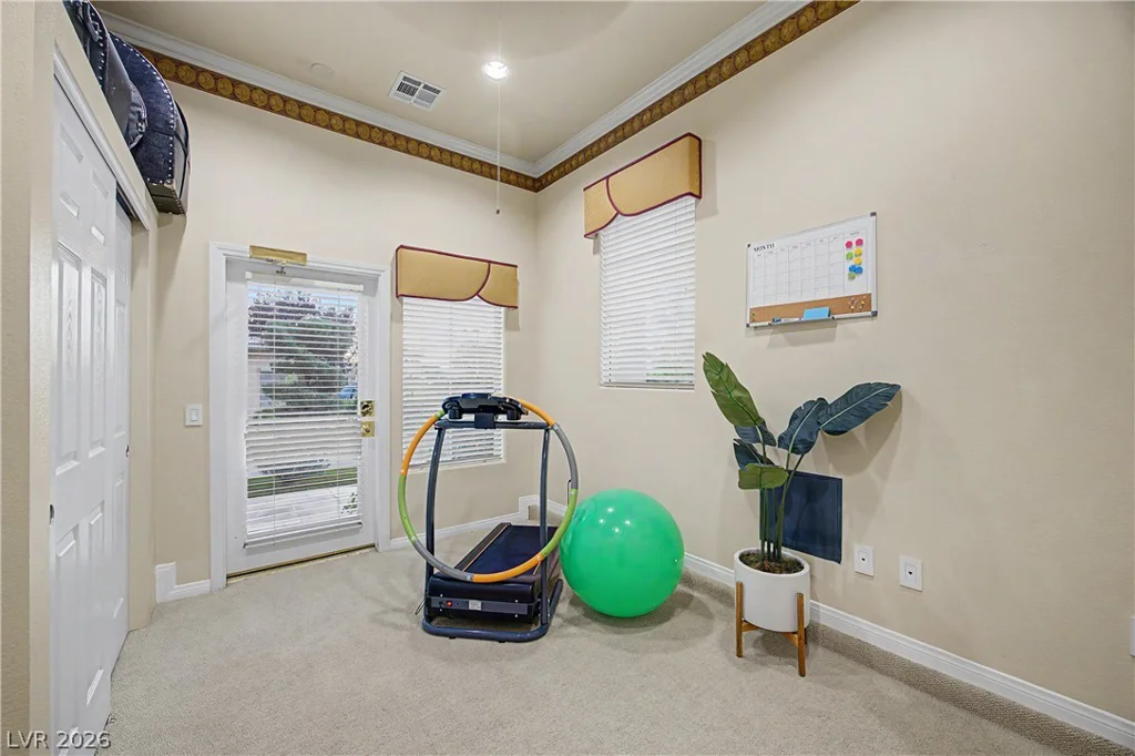 9733 Plateau Heights, Las Vegas, NV 89144