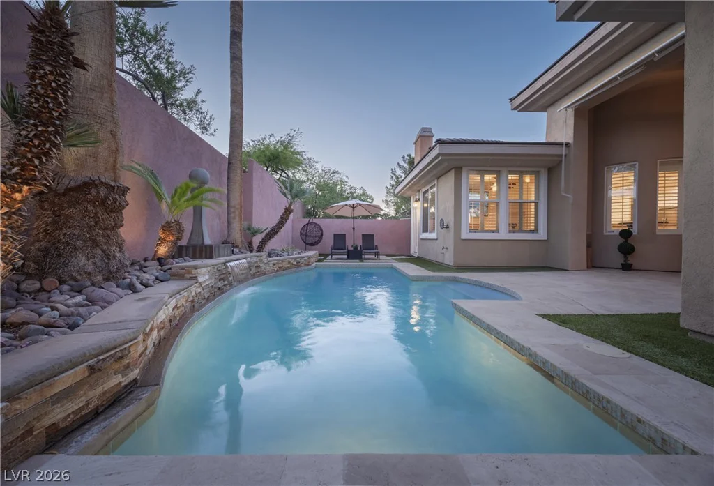 9733 Plateau Heights, Las Vegas, NV 89144