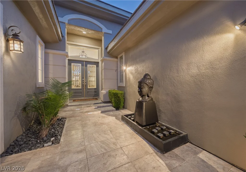 9733 Plateau Heights, Las Vegas, NV 89144