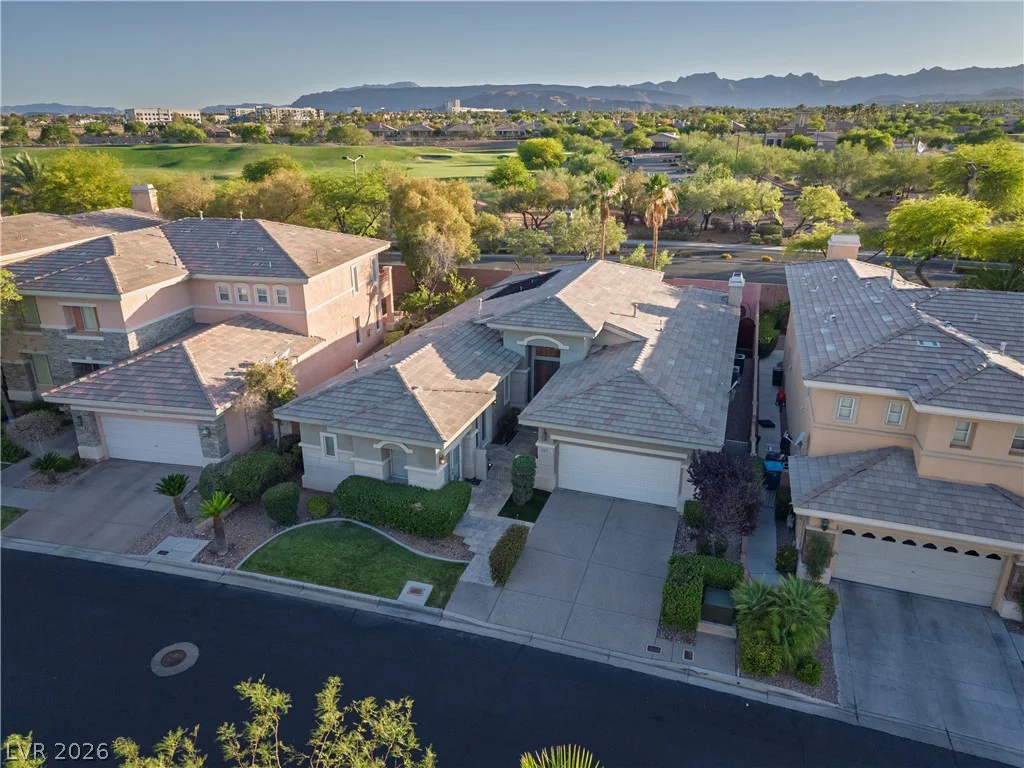 9733 Plateau Heights, Las Vegas, NV 89144