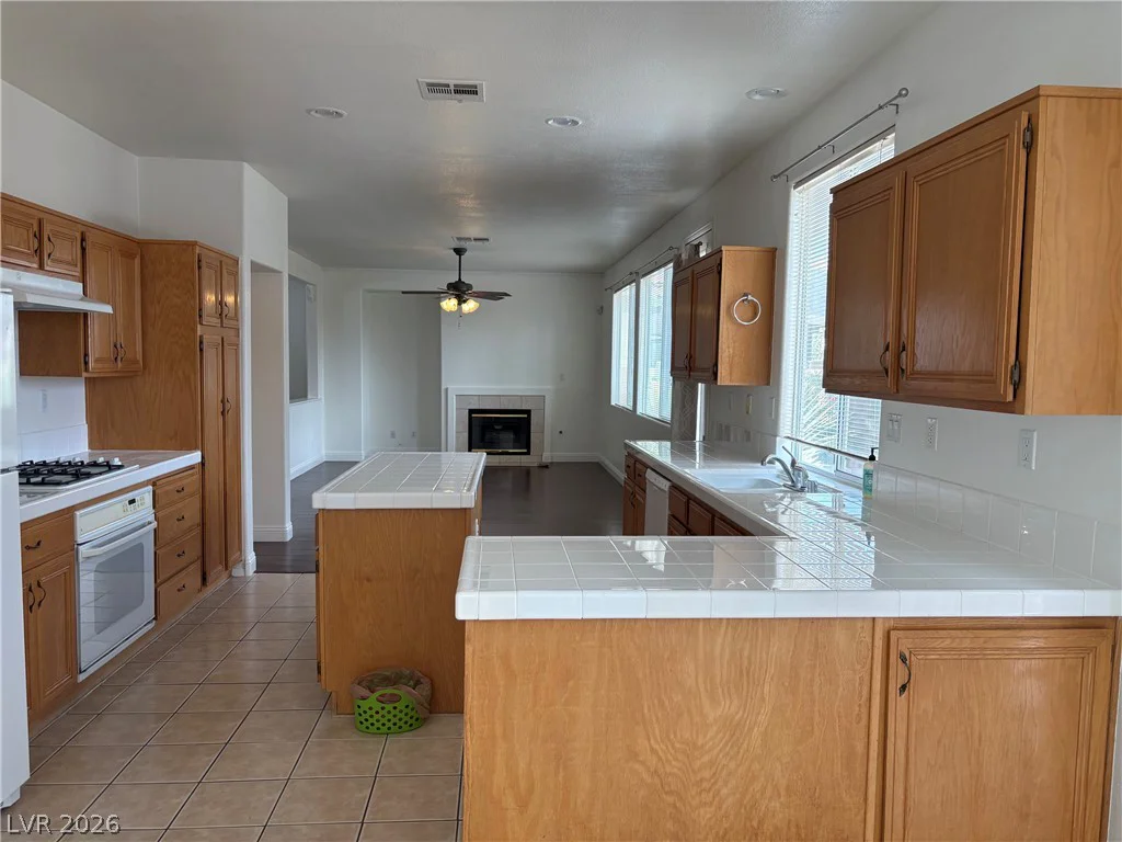 2341 Brockton, Henderson, NV 89074