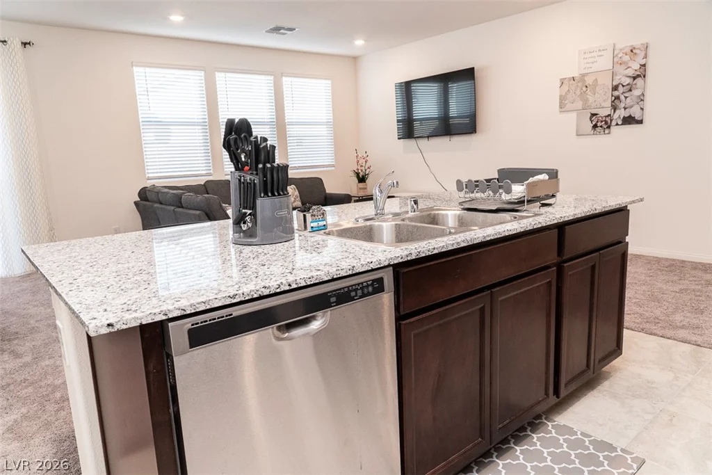 7062 Cass, Las Vegas, NV 89113