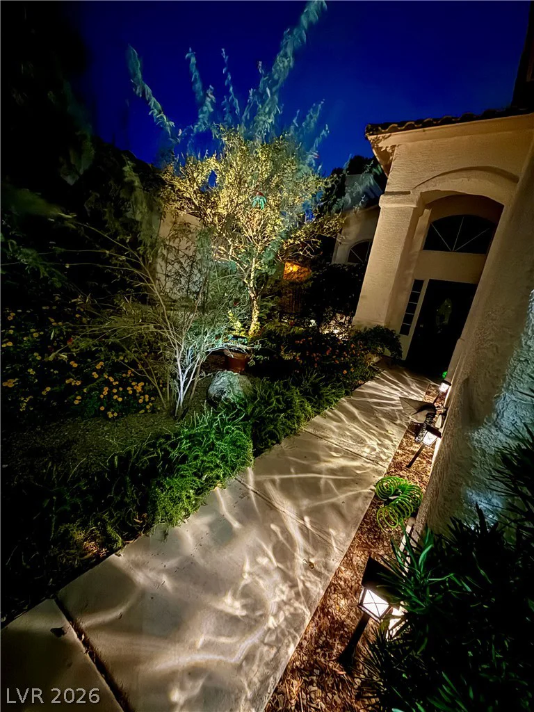 253 Camelback Ridge, Henderson, NV 89012