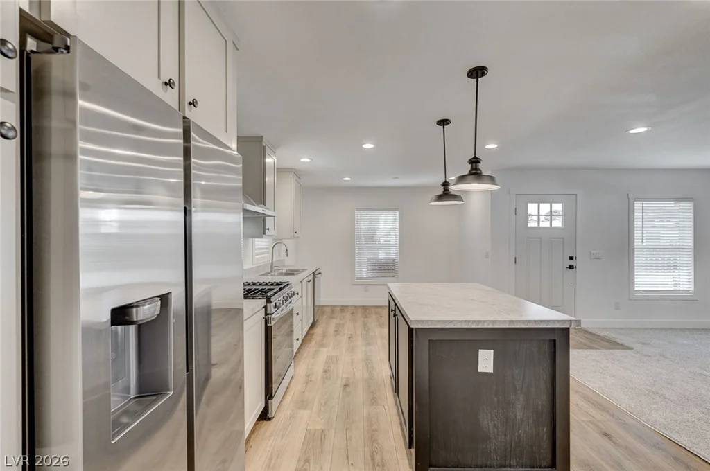 4600 Royal Ridge, Las Vegas, NV 89103
