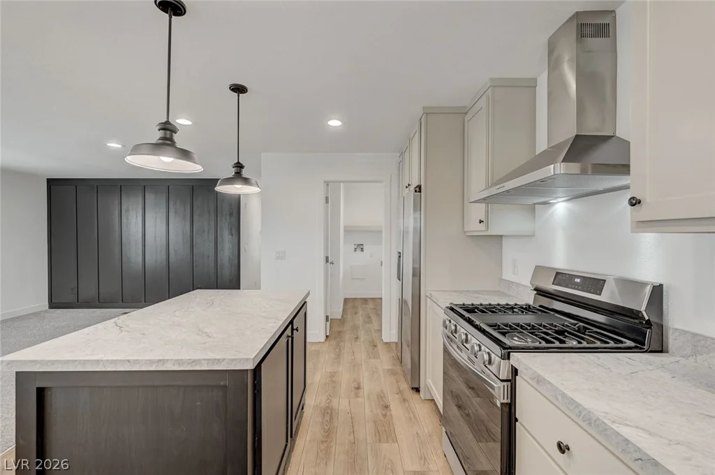 4600 Royal Ridge, Las Vegas, NV 89103