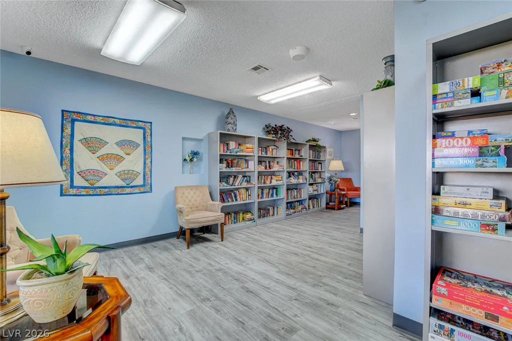 4600 Royal Ridge, Las Vegas, NV 89103