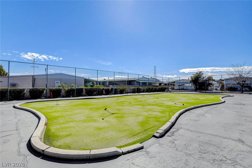 4600 Royal Ridge, Las Vegas, NV 89103