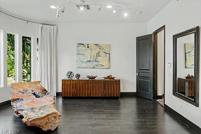 24 Panorama Crest, Las Vegas, NV 89135