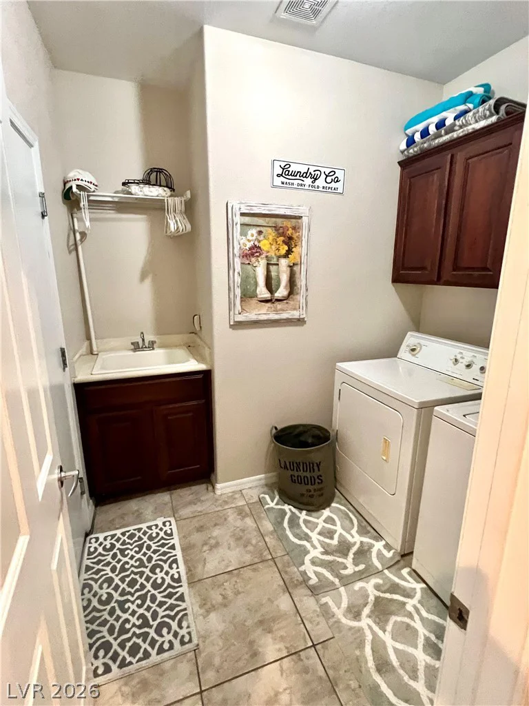 6505 Collingsworth, Las Vegas, NV 89131
