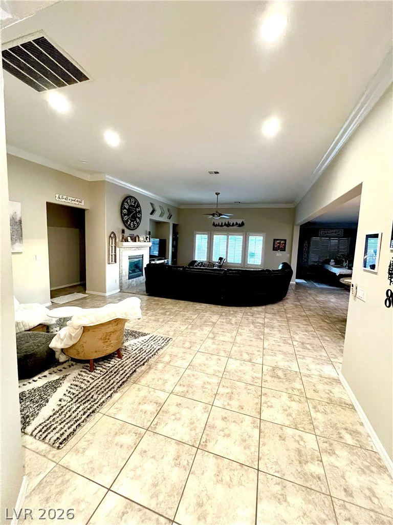 6505 Collingsworth, Las Vegas, NV 89131