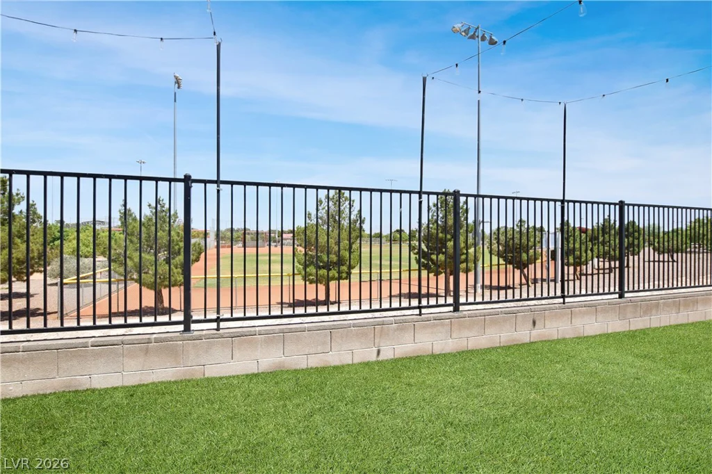 4622 Pointleaf, North Las Vegas, NV 89032
