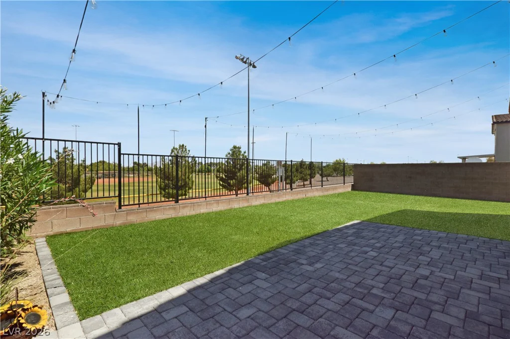 4622 Pointleaf, North Las Vegas, NV 89032