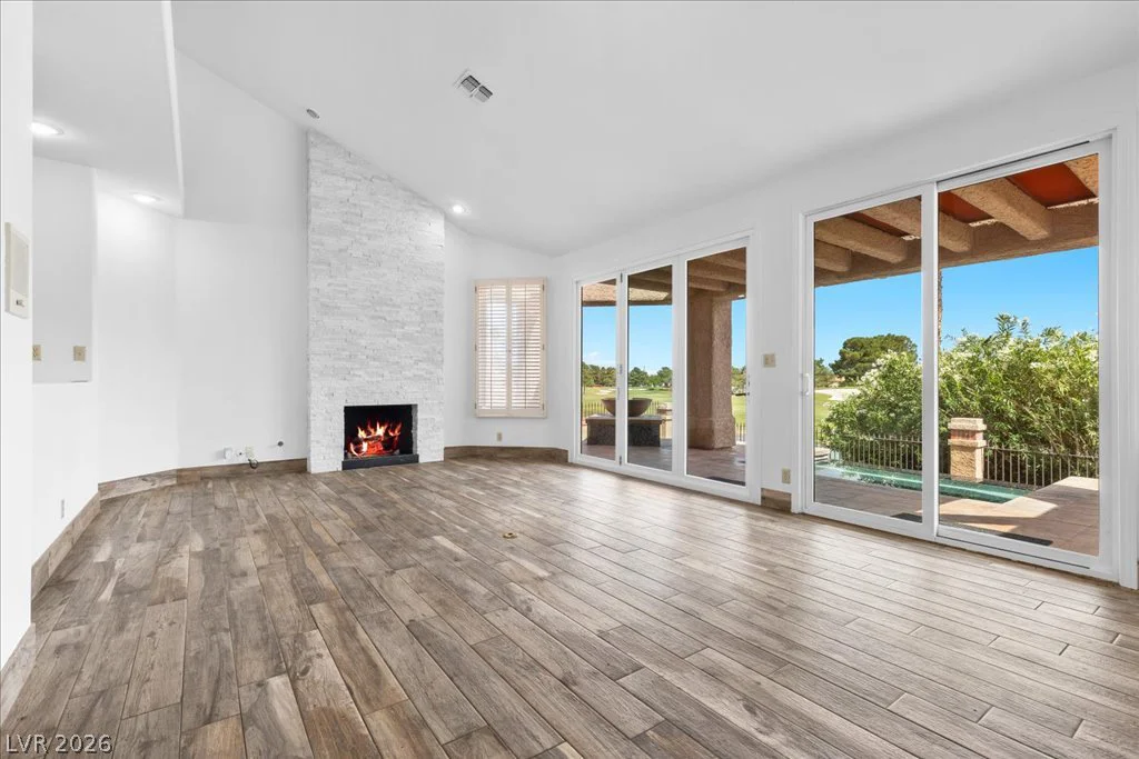 7737 Spanish Lake, Las Vegas, NV 89113