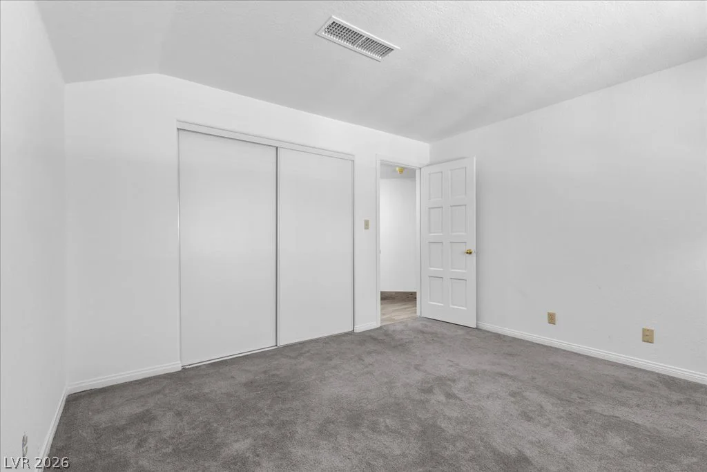 7737 Spanish Lake, Las Vegas, NV 89113