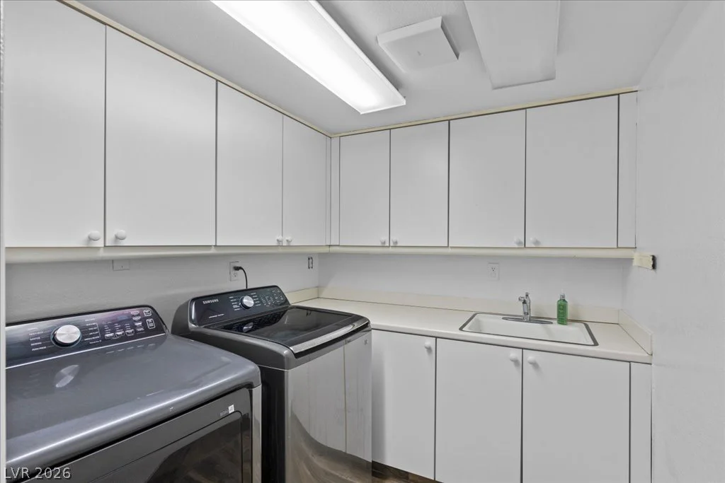 7737 Spanish Lake, Las Vegas, NV 89113