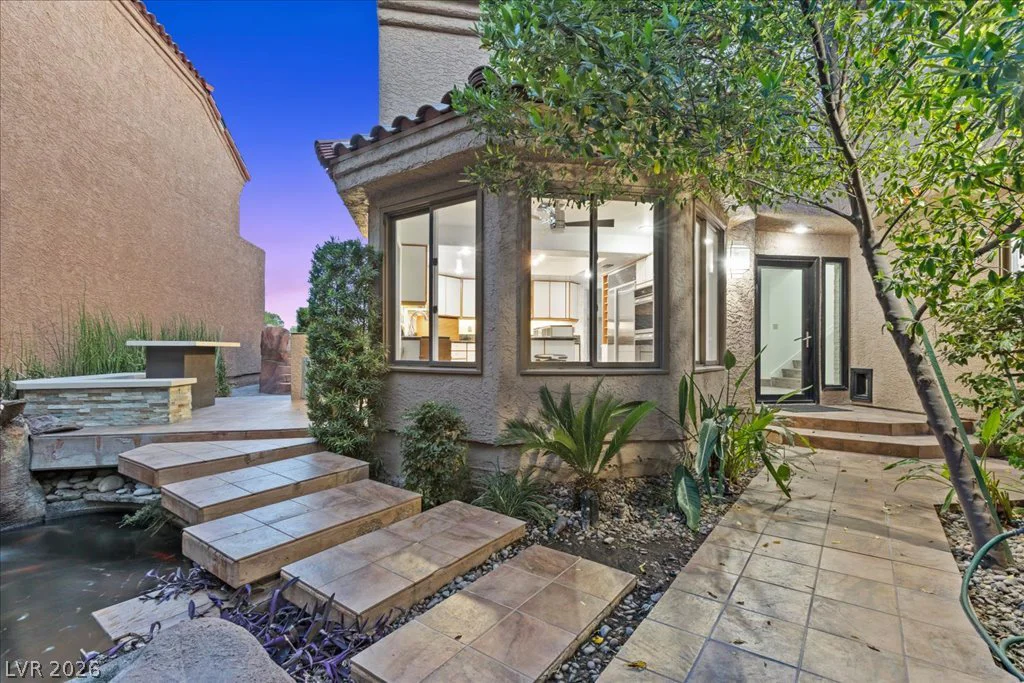 7737 Spanish Lake, Las Vegas, NV 89113