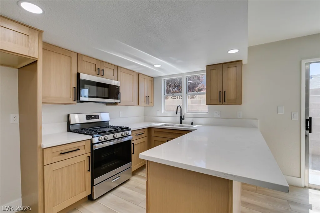 5682 Coaldale, Las Vegas, NV 89110