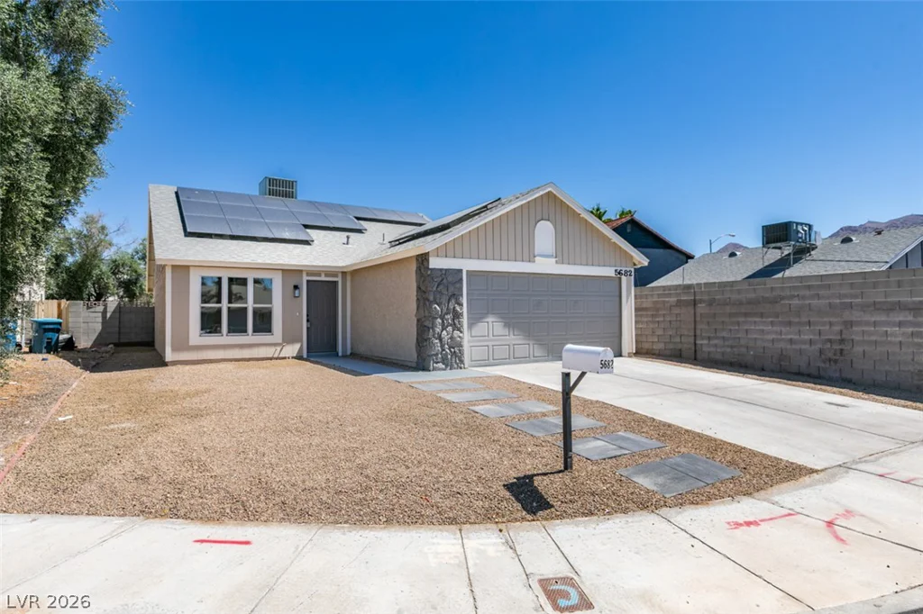 5682 Coaldale, Las Vegas, NV 89110