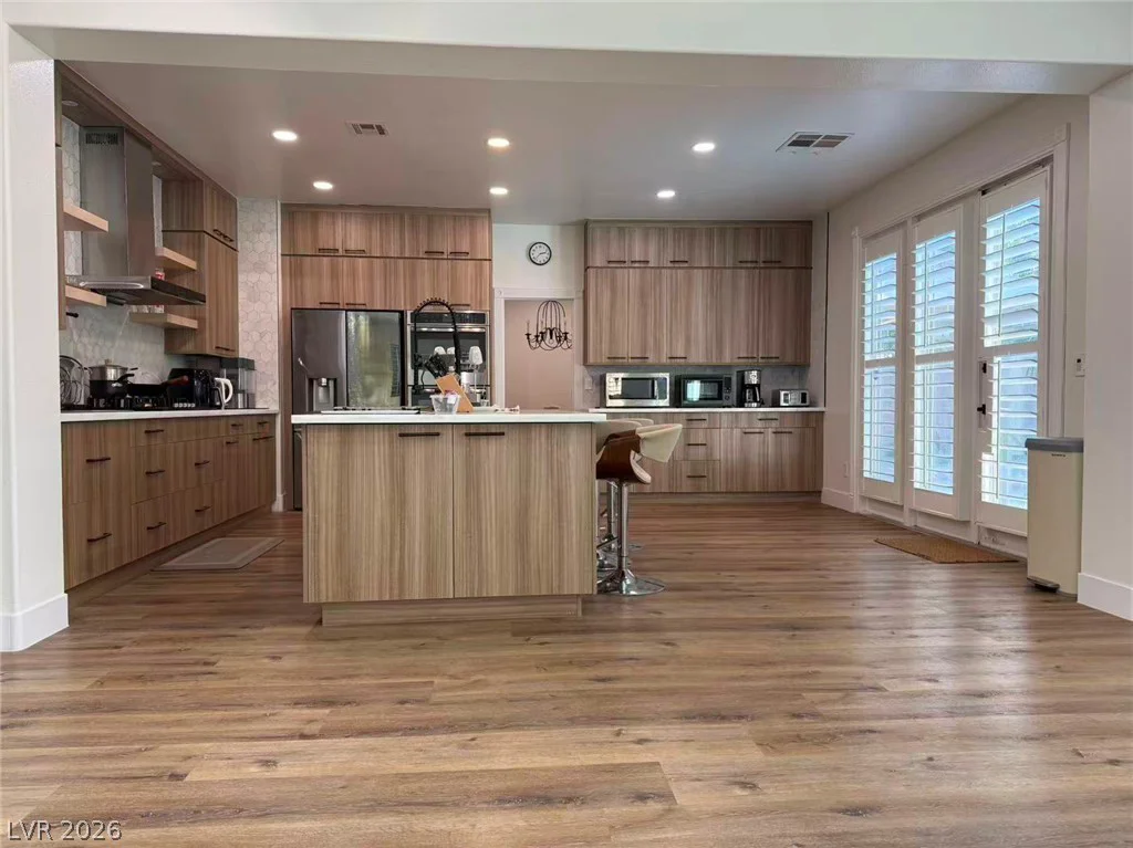 605 Runbridge, Las Vegas, NV 89144