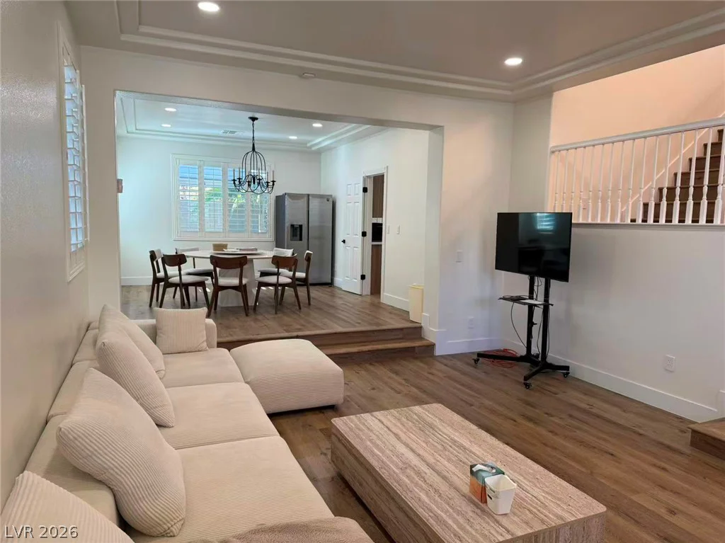 605 Runbridge, Las Vegas, NV 89144