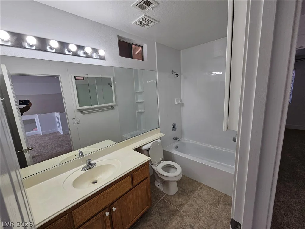 3816 Conough, Las Vegas, NV 89129