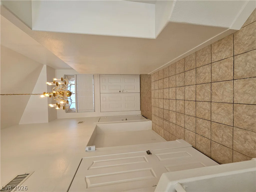 3816 Conough, Las Vegas, NV 89129