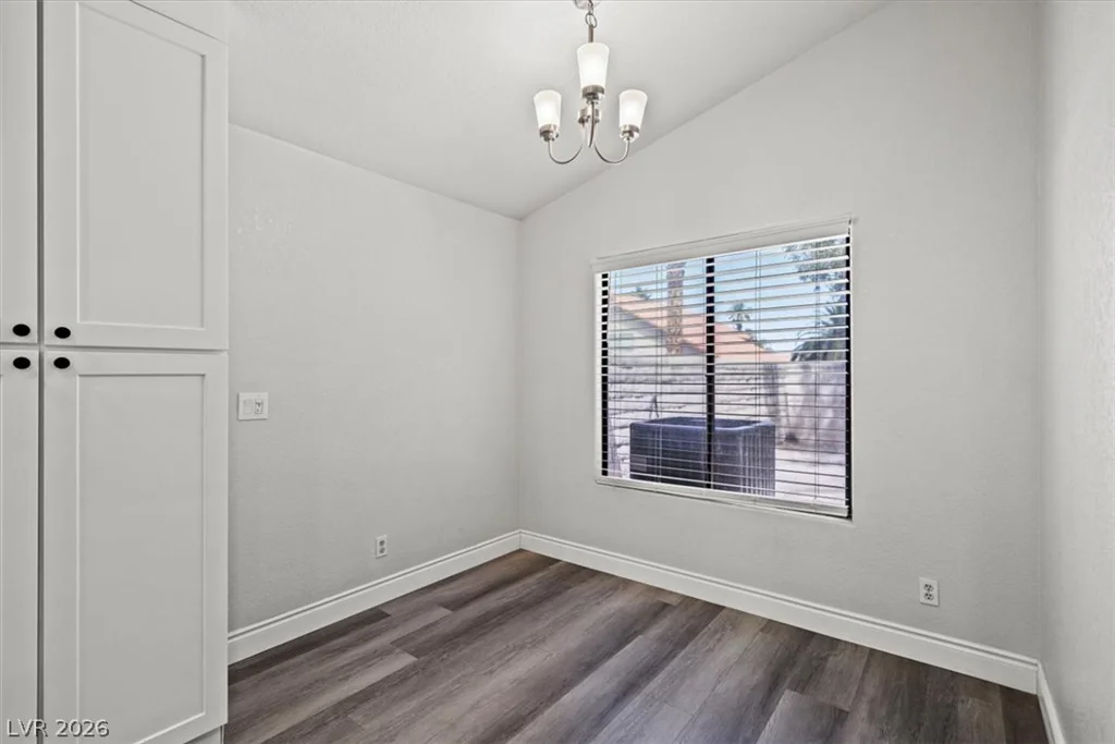 2720 Brookstone, Las Vegas, NV 89117