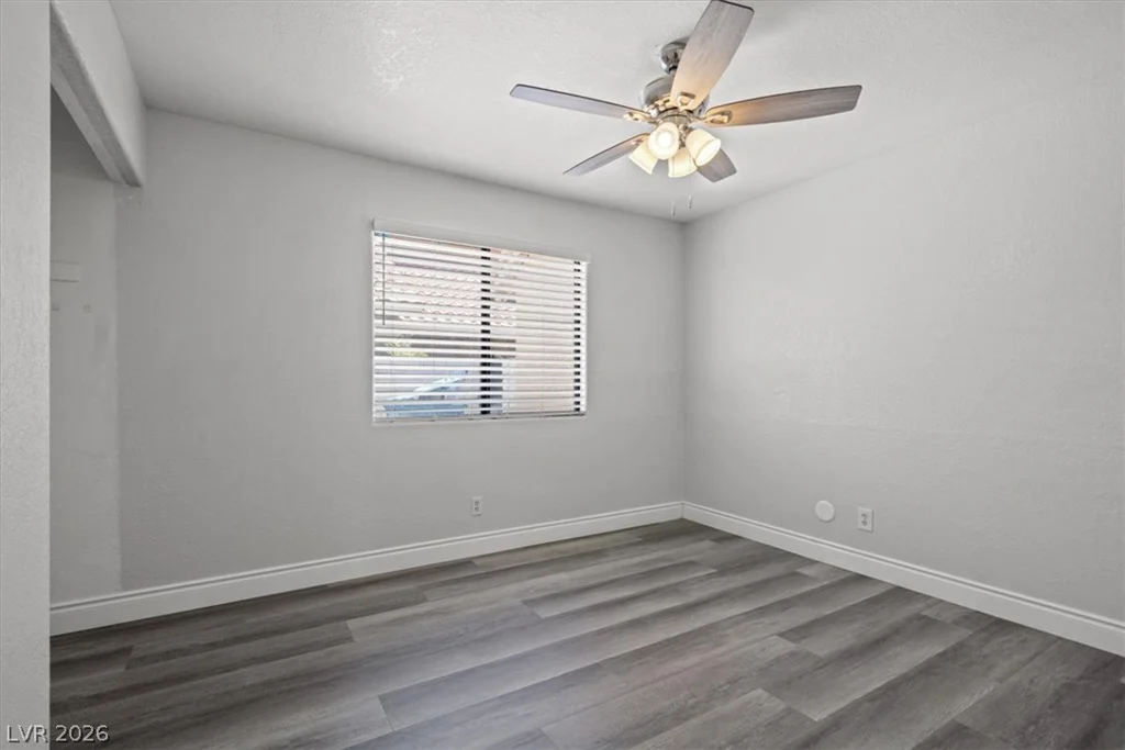 2720 Brookstone, Las Vegas, NV 89117