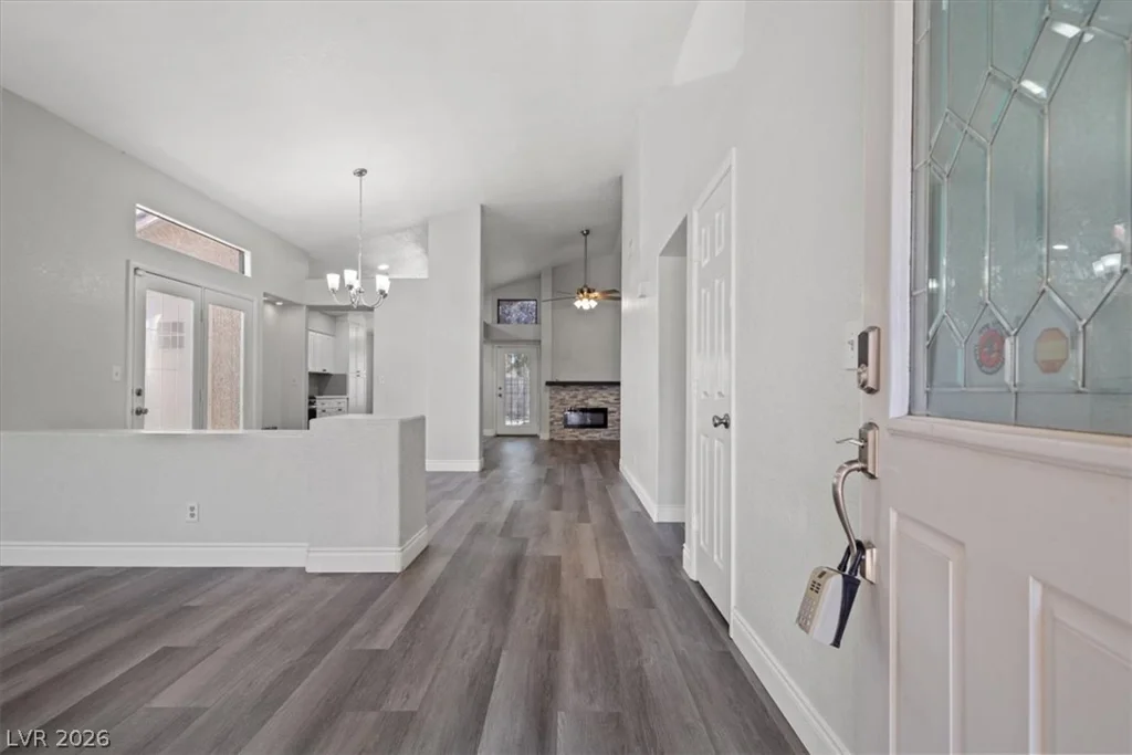 2720 Brookstone, Las Vegas, NV 89117