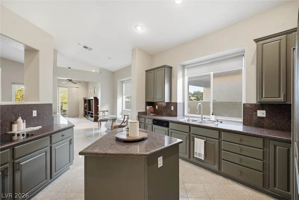 628 Via Linda, Las Vegas, NV 89144