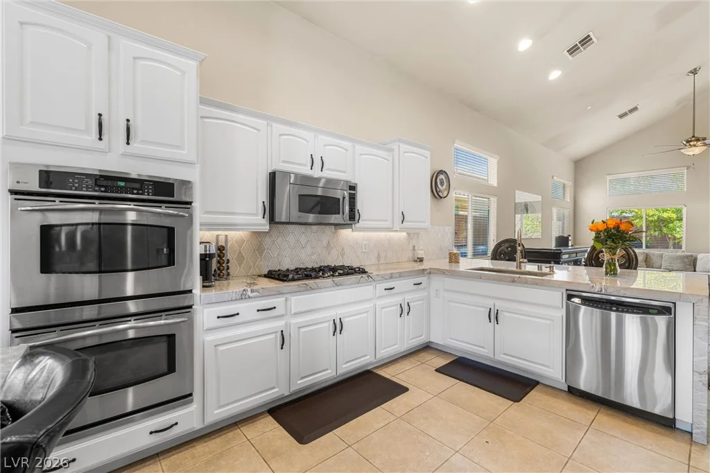8048 Base Camp, Las Vegas, NV 89178