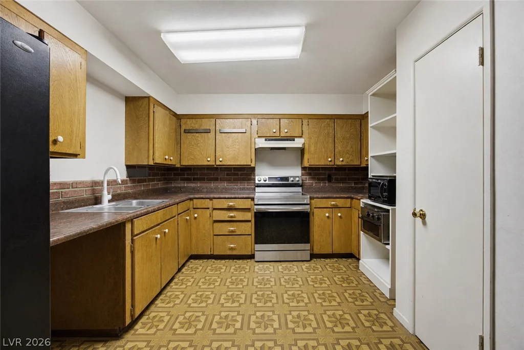 4300 San Diego, North Las Vegas, NV 89032
