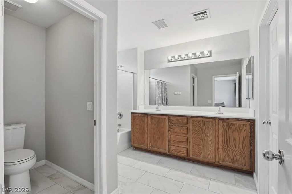 6133 Casa Antiqua, North Las Vegas, NV 89081
