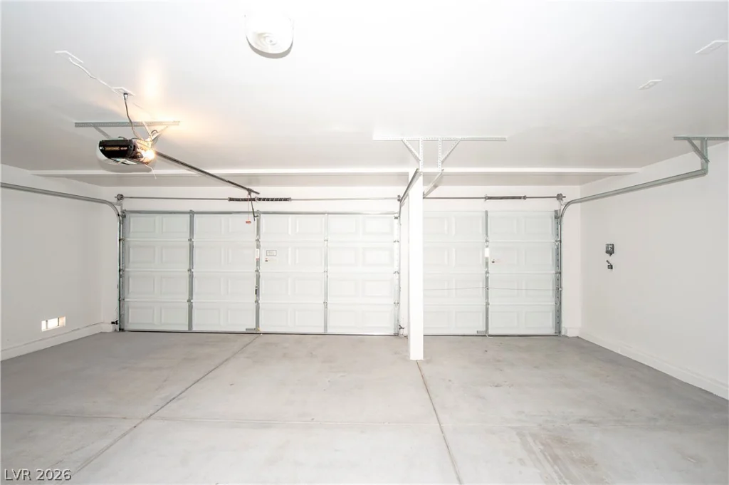 2056 Lordsburg, Las Vegas, NV 89134