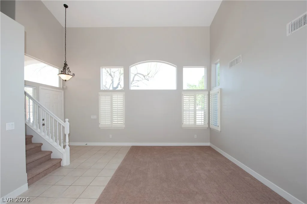 2056 Lordsburg, Las Vegas, NV 89134