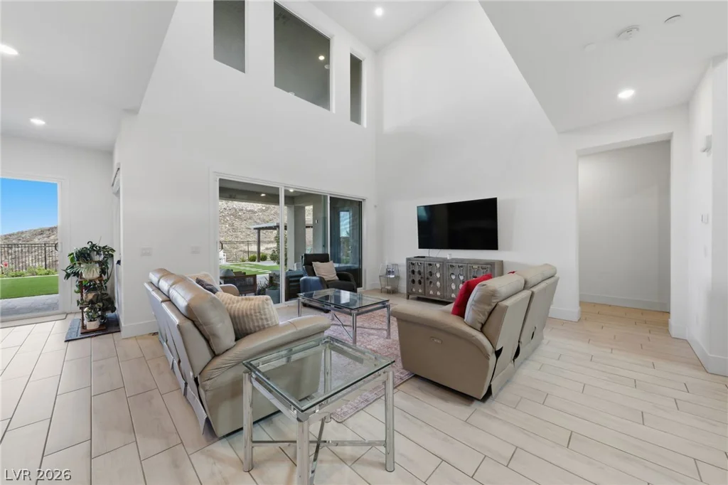 334 Natoire, Henderson, NV 89012