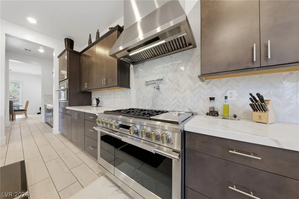 334 Natoire, Henderson, NV 89012