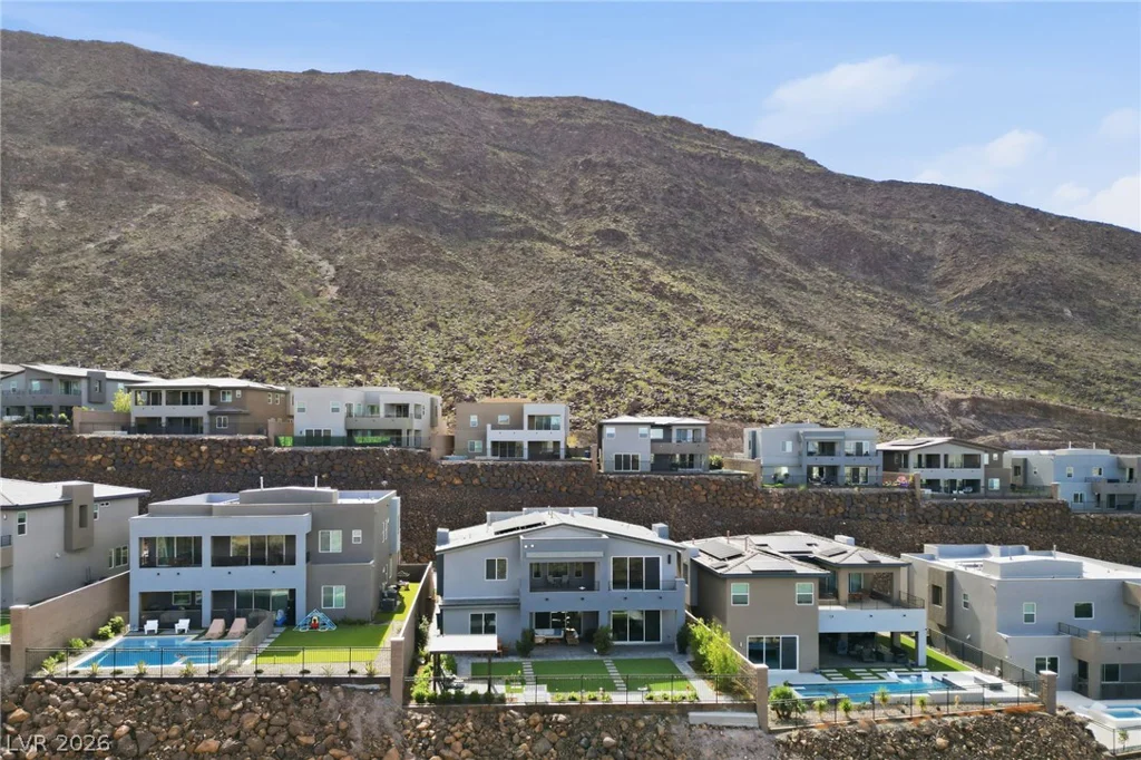 334 Natoire, Henderson, NV 89012