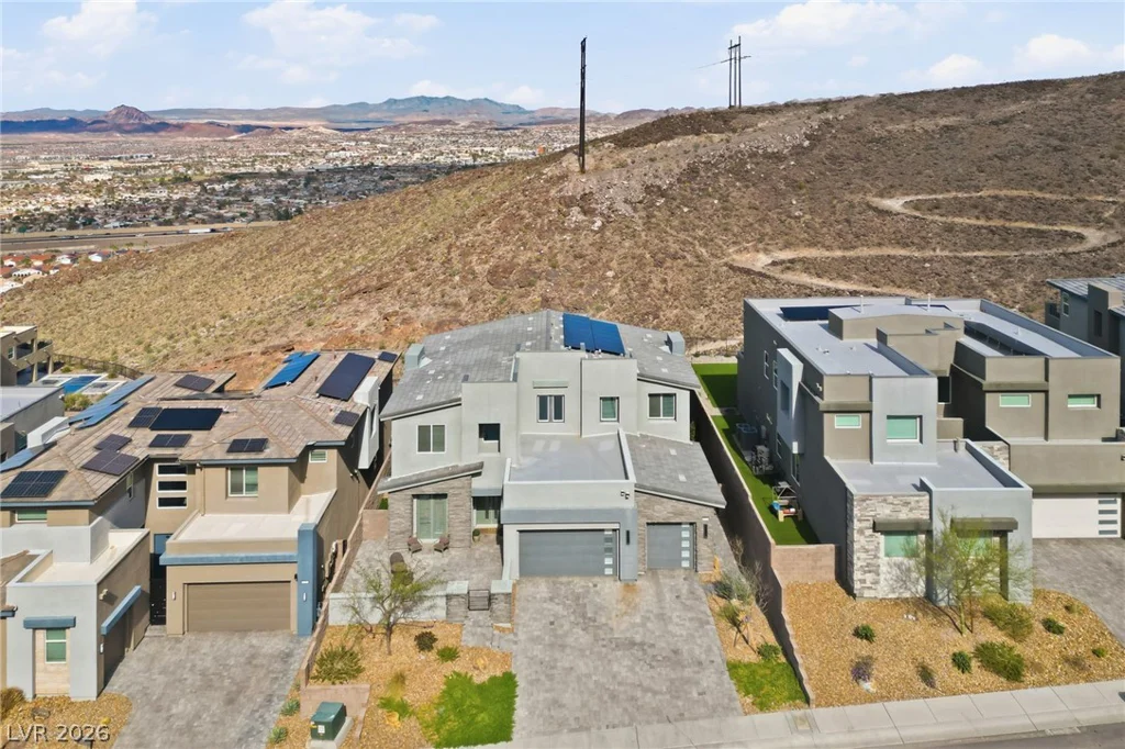334 Natoire, Henderson, NV 89012