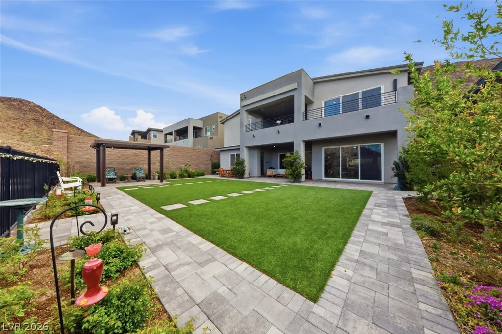 334 Natoire, Henderson, NV 89012