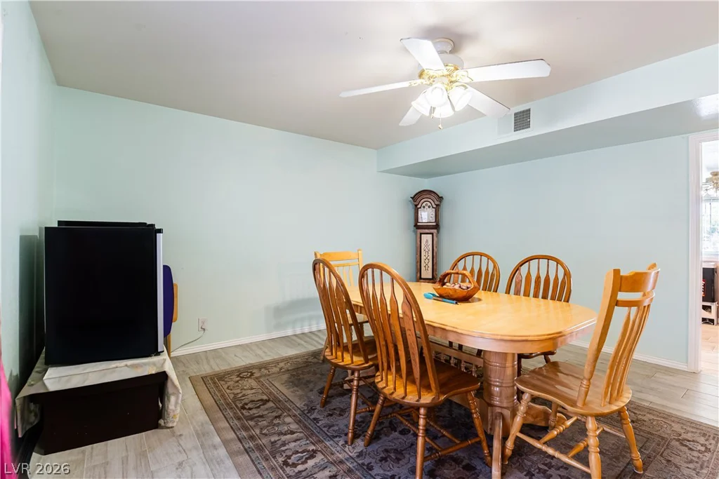 312 Redstone, Las Vegas, NV 89145