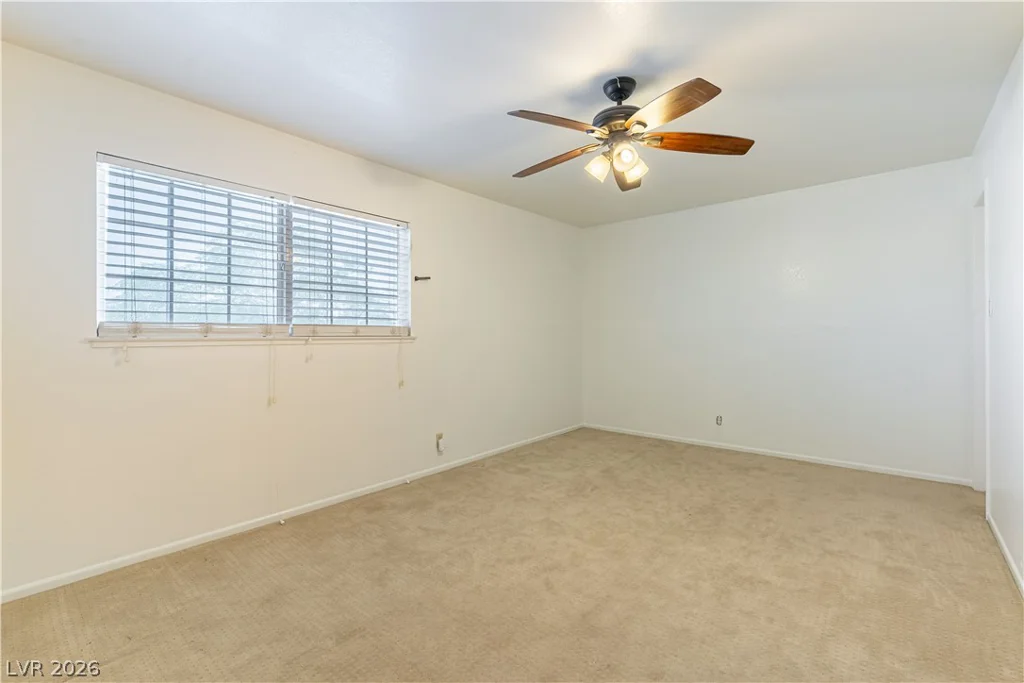 312 Redstone, Las Vegas, NV 89145