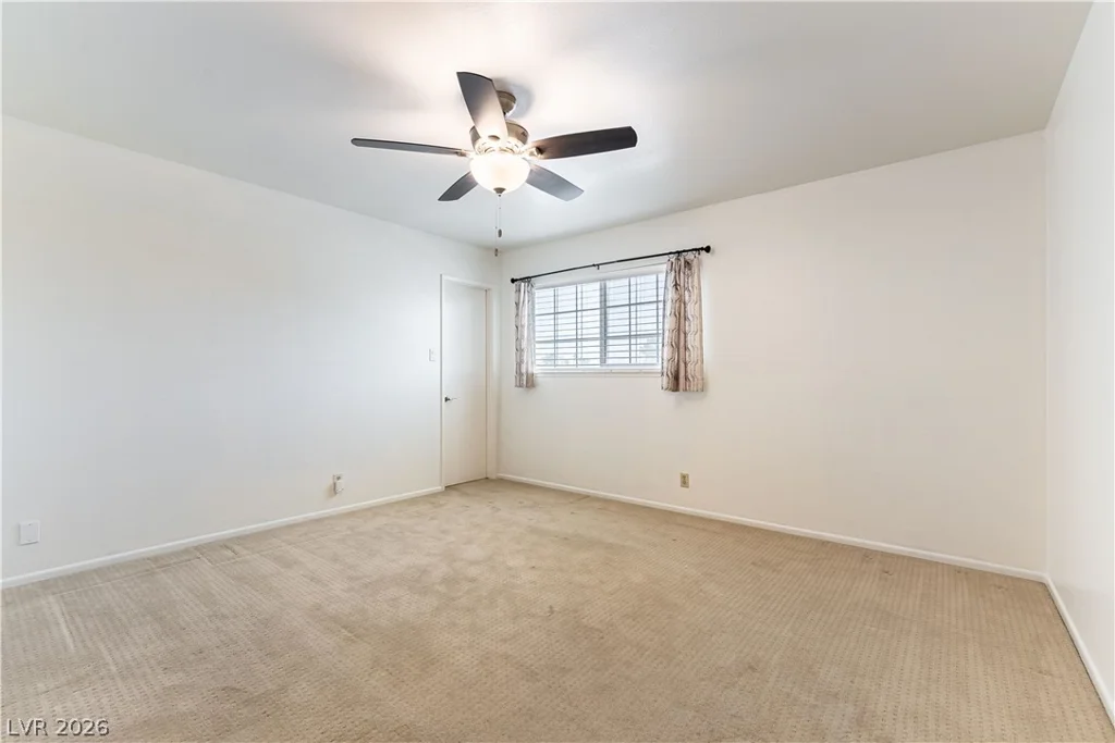 312 Redstone, Las Vegas, NV 89145