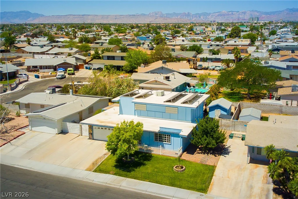 312 Redstone, Las Vegas, NV 89145