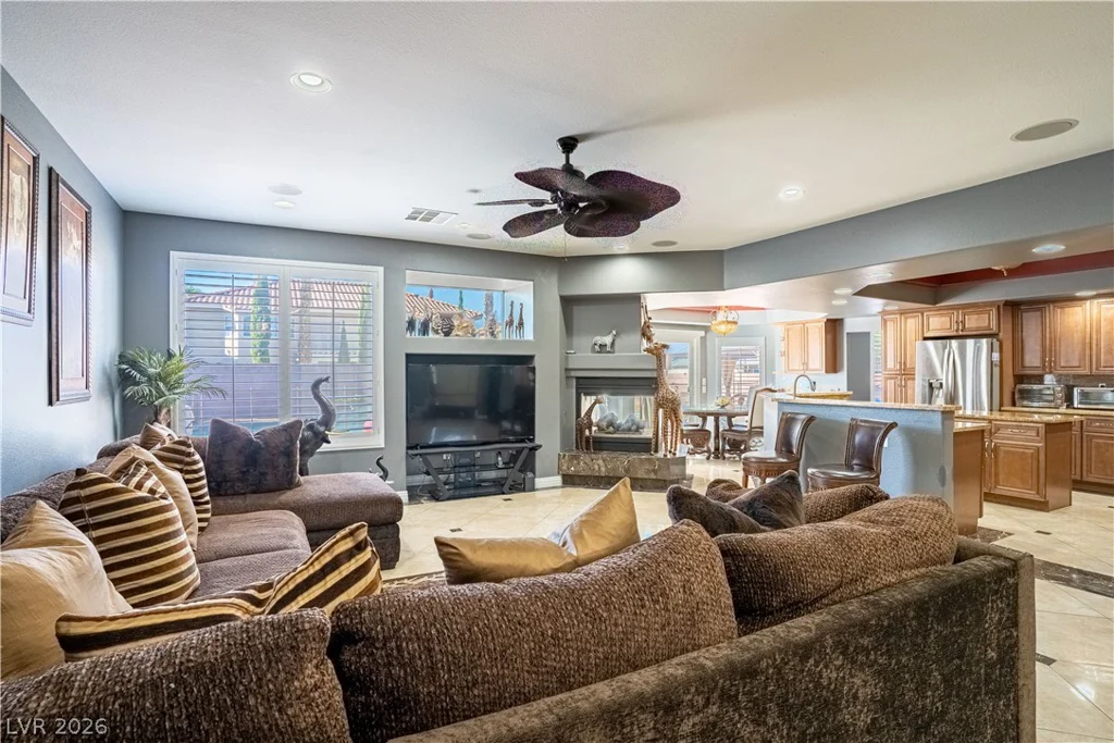 6260 Narrow Isthmus, Las Vegas, NV 89139