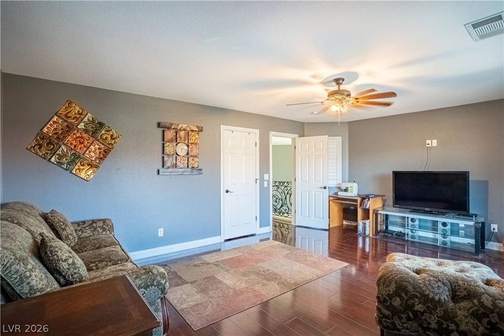 6260 Narrow Isthmus, Las Vegas, NV 89139