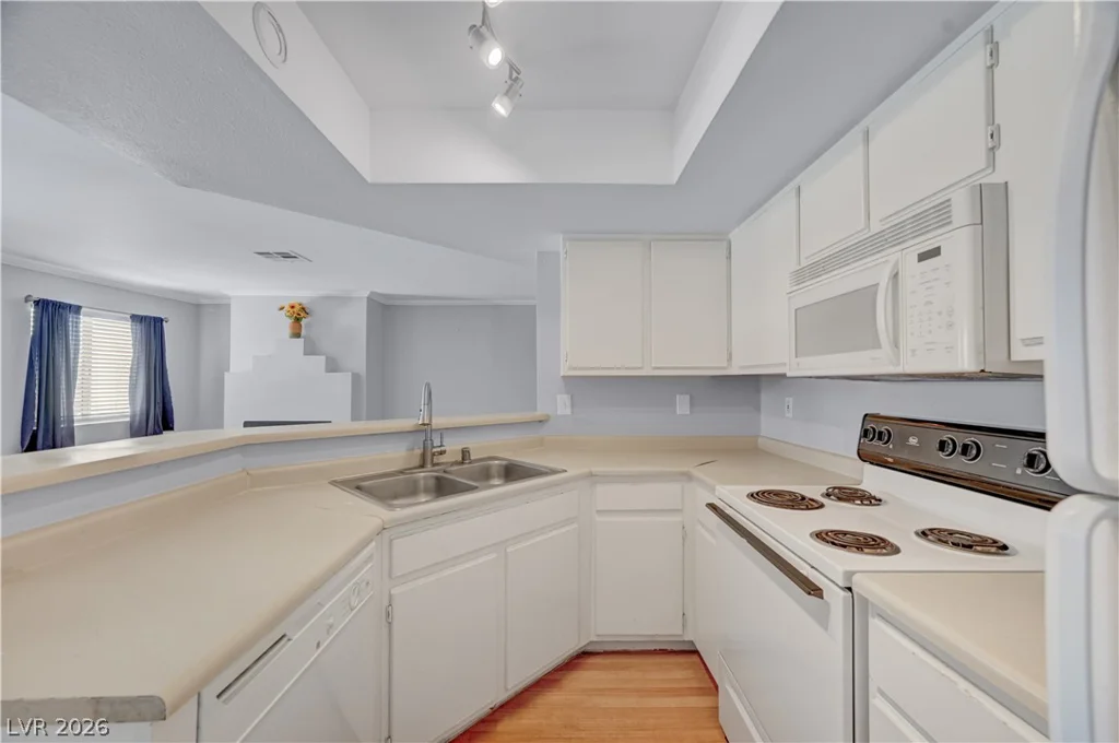 8600 Charleston, Las Vegas, NV 89117