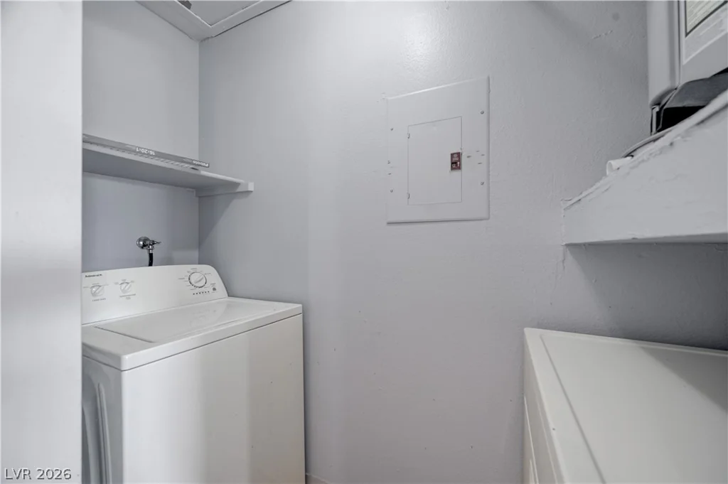 8600 Charleston, Las Vegas, NV 89117