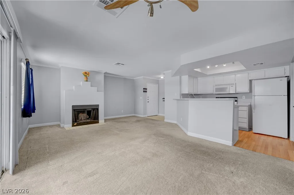 8600 Charleston, Las Vegas, NV 89117